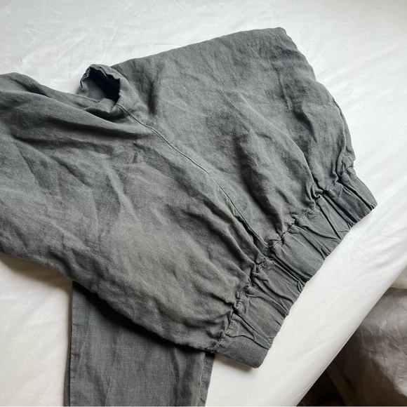 LEN OK grey linen elastic waist tapered leg cropped pants - Picture 4 of 5